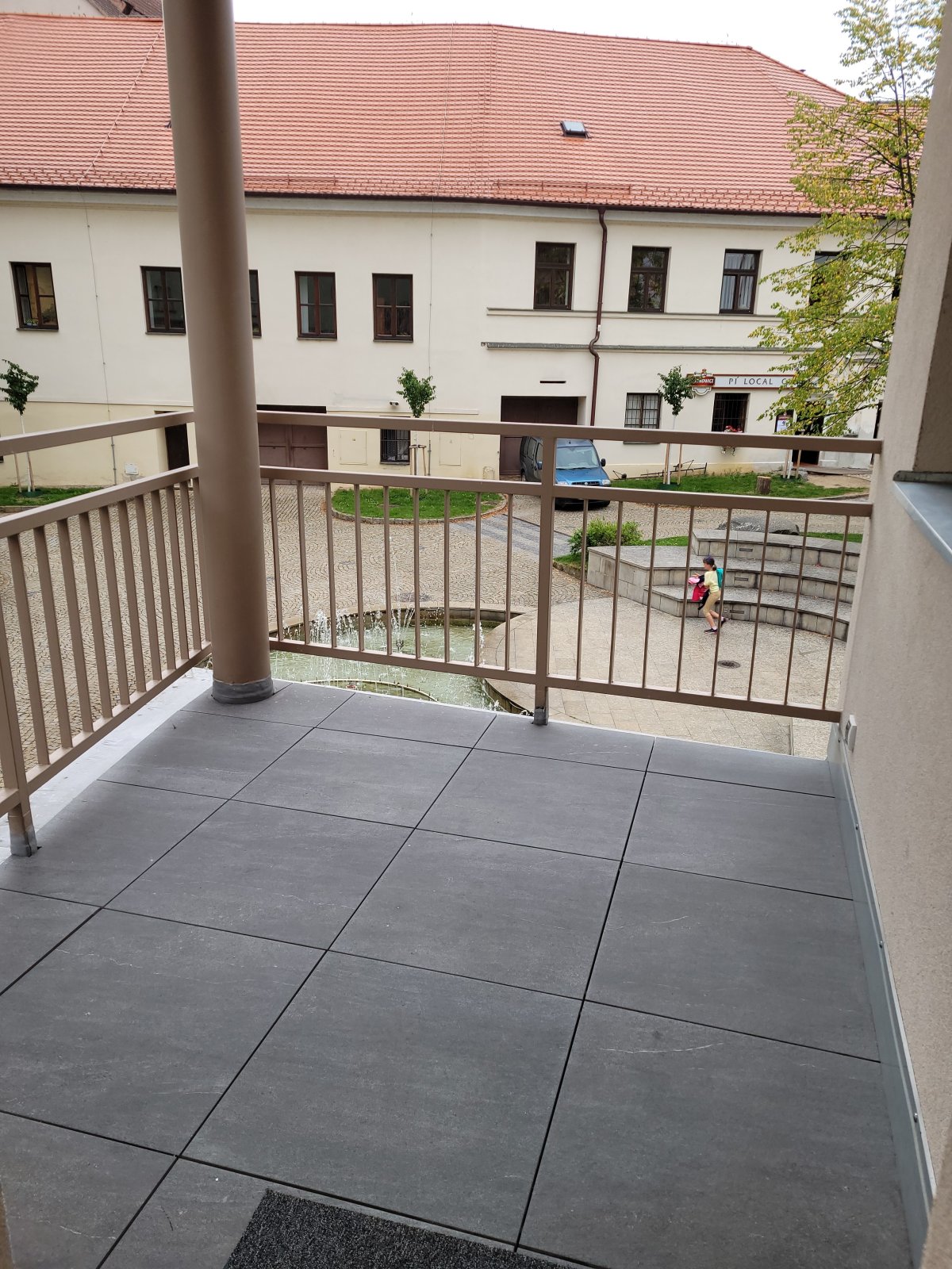 Pronájem ateliéru (2+kk) s balkonem, 67 m², Velké náměstí, Písek č.10