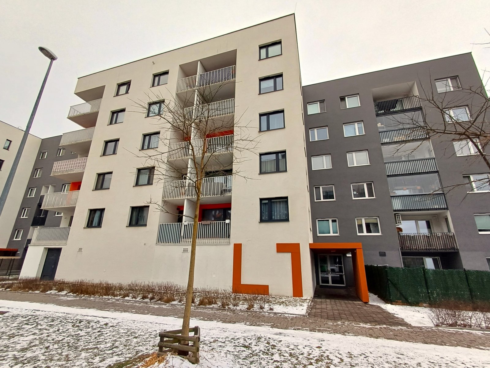 Prodej bytu 2+kk, 53 m², lodžie, parkovací stání, Strnadových, Praha 9 č.3